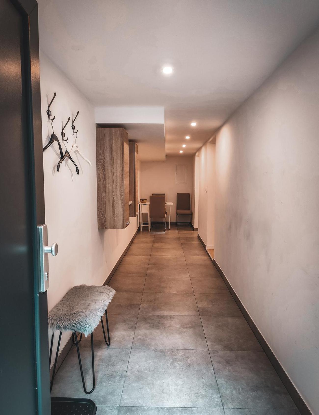 Feeling Good In Koblenz Apartment โคเบลนซ์ ภายนอก รูปภาพ